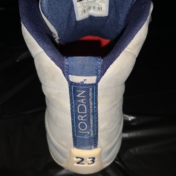 Jordan 12 Retro Grey University Blue - Picture 4 of 10